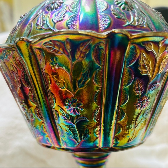 Vintage Fenton Black carnival glass paneled amethyst daisy candy dish. Mint - Picture 2 of 11